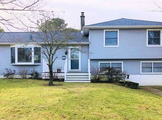 27 Osborne Rd, Somers Point, NJ 08244