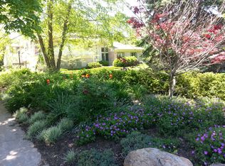 5440 Hedgerow Dr, Indianapolis, IN
