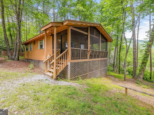 107 Country Breeze Dr, Sautee Nacoochee, GA 30571