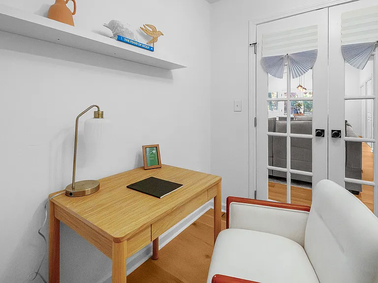 1330 Dean St — Photo 44