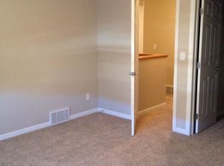 1156 42nd Ave W UNIT C, West Fargo, ND 58078