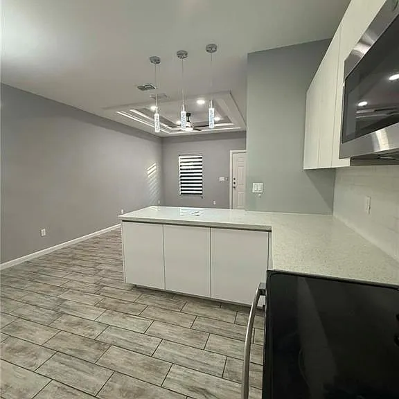 1316 S Xanthia St #4 — Photo 16