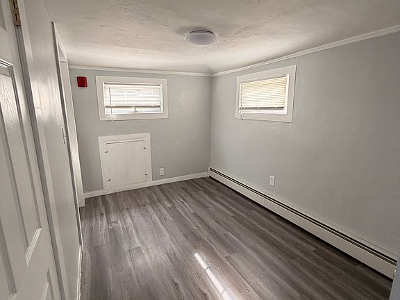 5th image of 28 Broad St #9