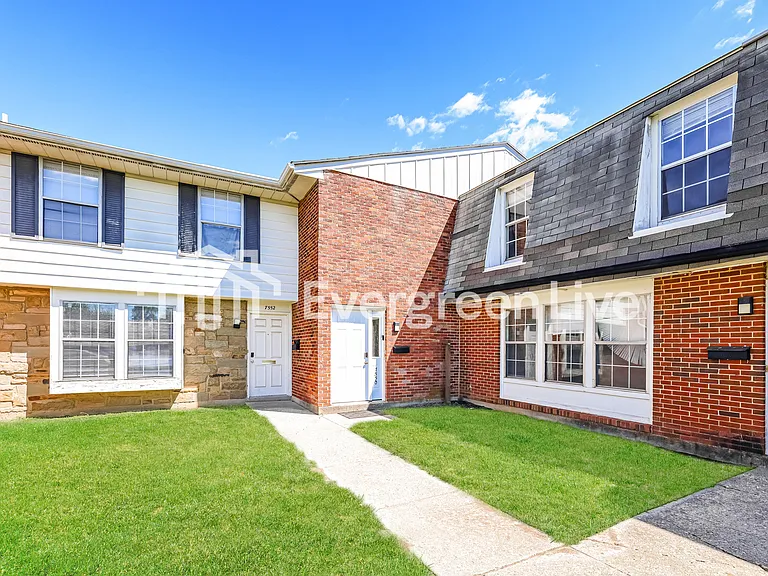 7550 Mount Whitney St — Photo 2