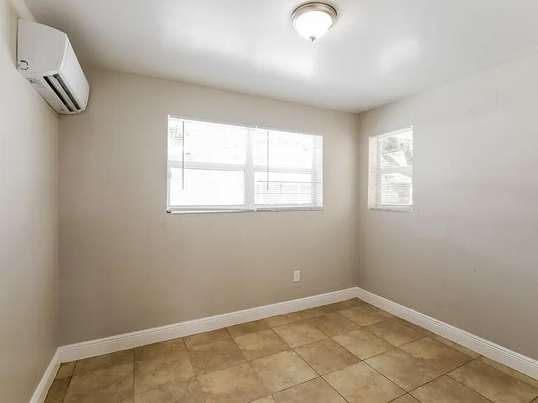 1841 NW 152nd St — Photo 14