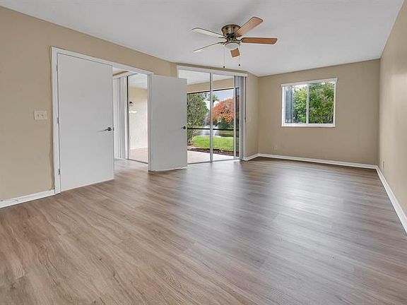 4th image of 9769 Nickels Blvd APT 601