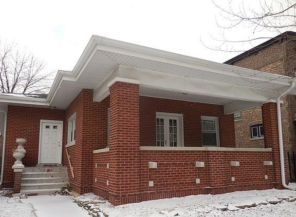 2nd image of 7525 S East End Ave