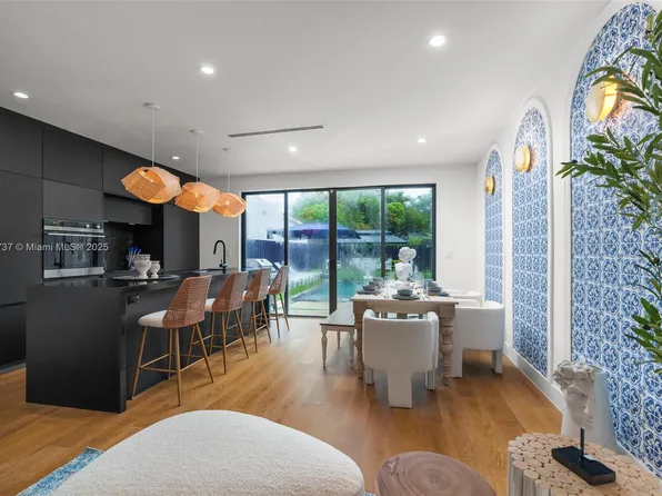 408 NW 52nd St, Miami, FL 33127