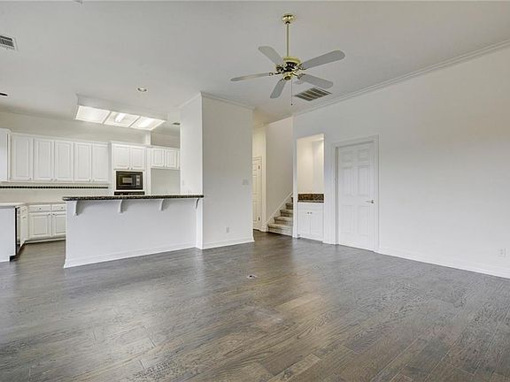 5th image of 6604 Winterberry Dr