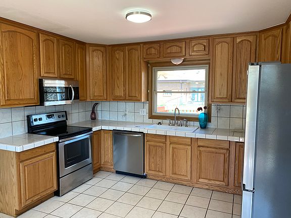 Kitchen - All New Appliances