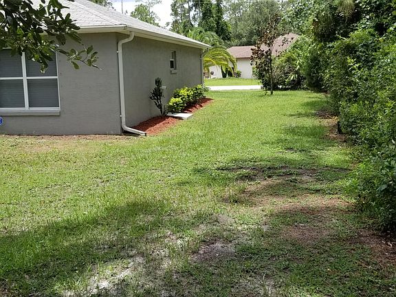 3rd image of 16 Wellhaven Ln