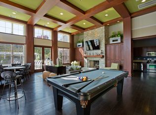 1511 Watkins Ln UNIT 202, Naperville, IL 60540