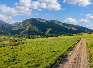 504 E Mapleton Canyon Dr, Mapleton, UT 84664