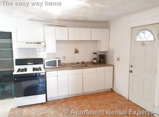 176 Harvard St APT 3S, Cambridge, MA 02139