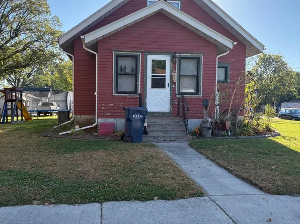 308 16th St N, Benson, MN 56215