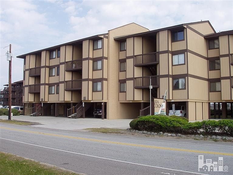 1st image of 1311 S Lake Park Boulevard #11A