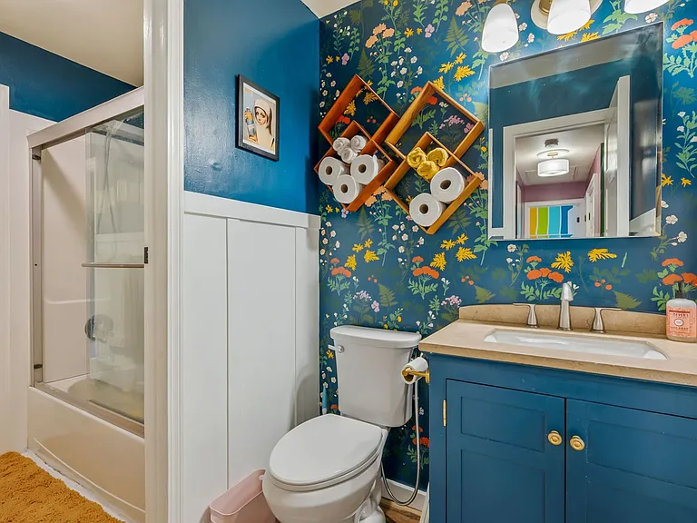 512 E Monroe Dr #D431 — Photo 9