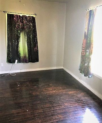 3rd image of 504 Hilltop Ave
