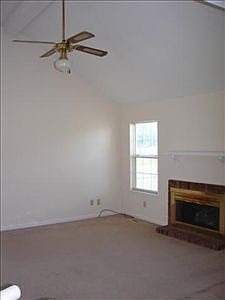 3rd image of 1318 Nottaway Ct