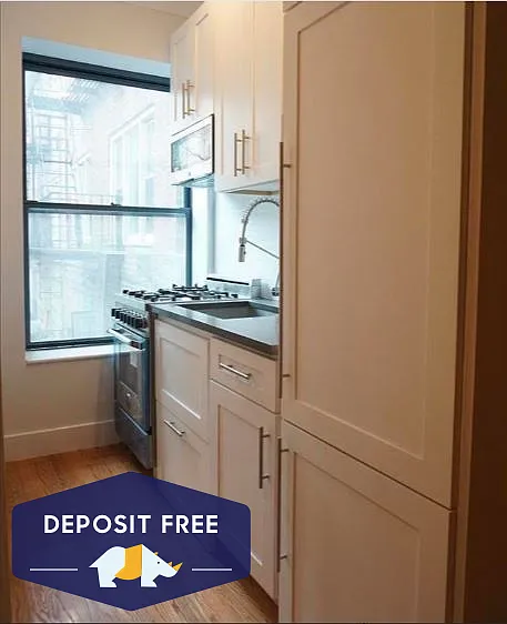 309 East 75th Street — Photo 2