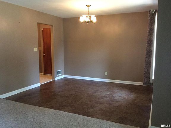 5th image of 12 Northbrook Dr