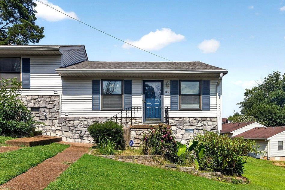 1st image of 808 Apple Dr