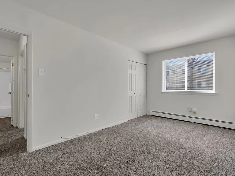 Laurelton Village Apartments — Photo 17