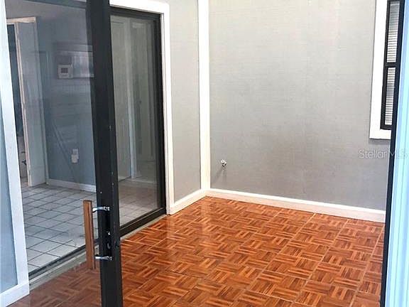 4th image of 817 Mendoza Dr