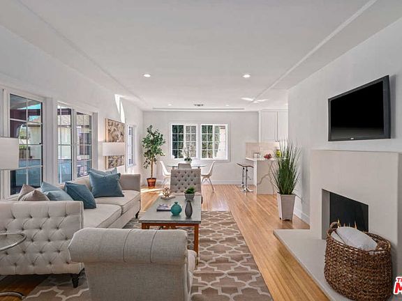 4th image of 6301 Craner Ave