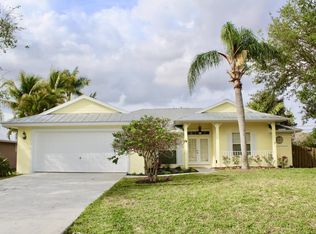 2828 SE Tate Ave, Port Saint Lucie, FL 34984