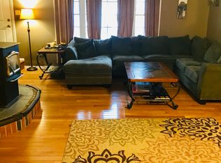 838 Long Hill Rd, Middletown, CT 06457