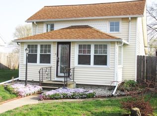 419 Maple St, Colona, IL 61241