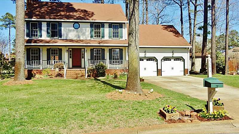 1st image of 501 Aguila Dr