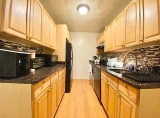 2 Shepherd Ave #2, Boston, MA 02115