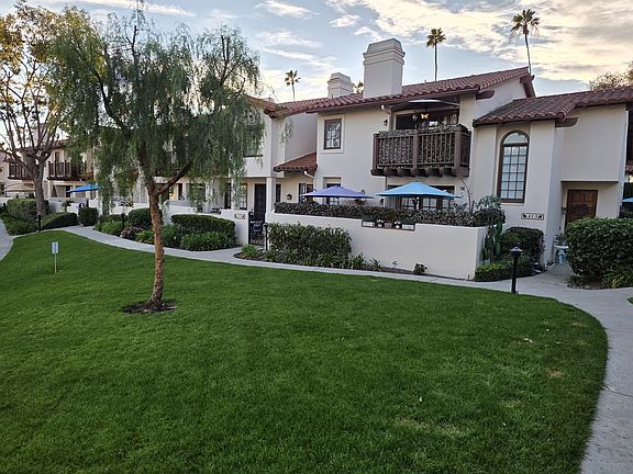 5th image of 427 E Bougainvillea Ln #427