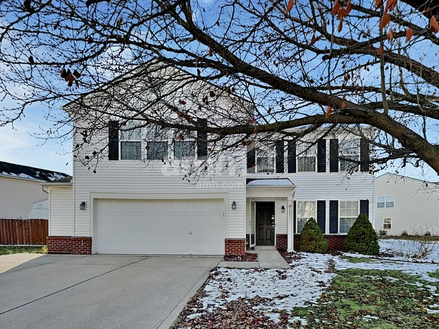4 bed, 2.5 bath, 3154 sqft, $2,605 — Photo 1
