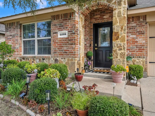 2298 Bryant Ln, Fate, TX 75189