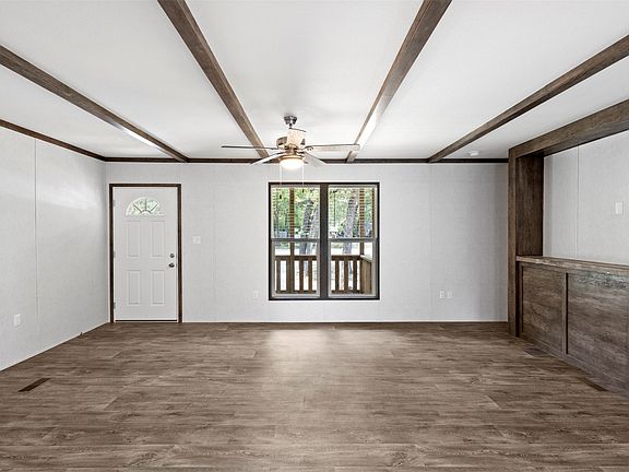 4th image of 1494 Lynock Ln