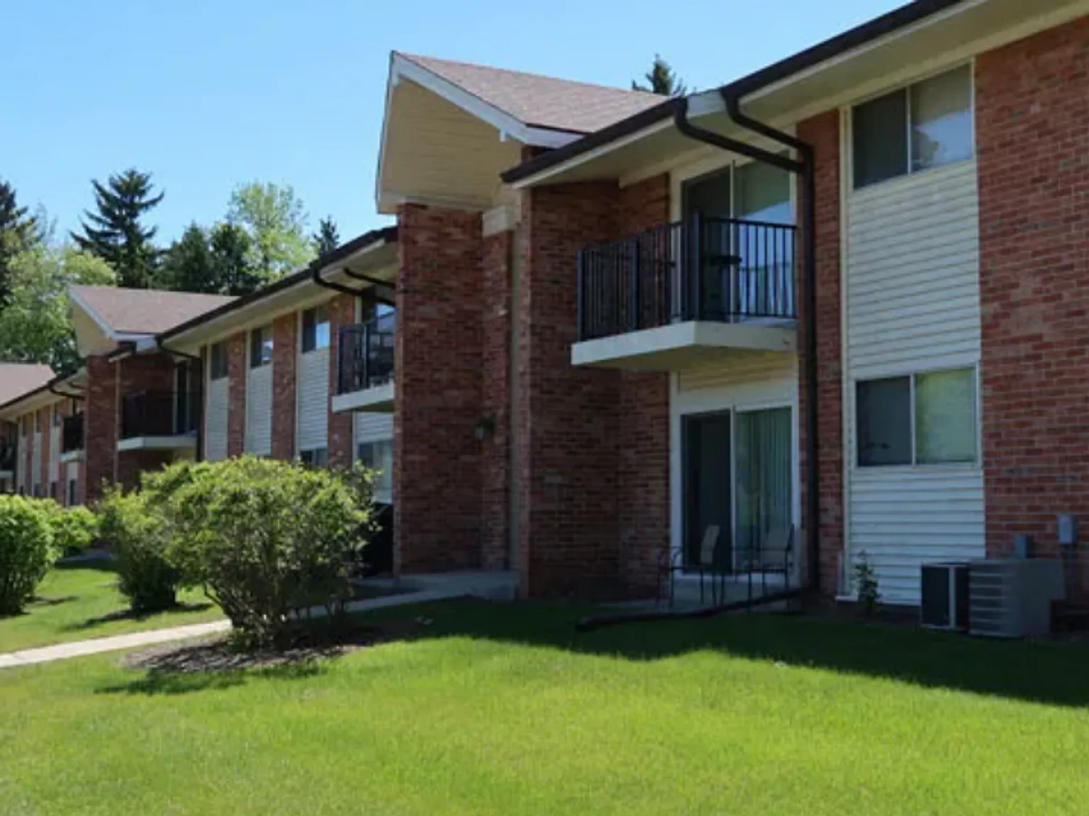River Place — Photo 2