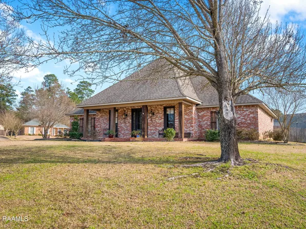 110 Lakeland Dr, Pineville, LA 71360