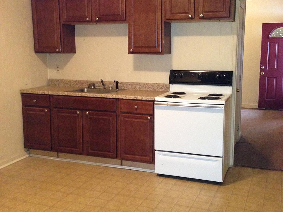 Eat in Kitchen