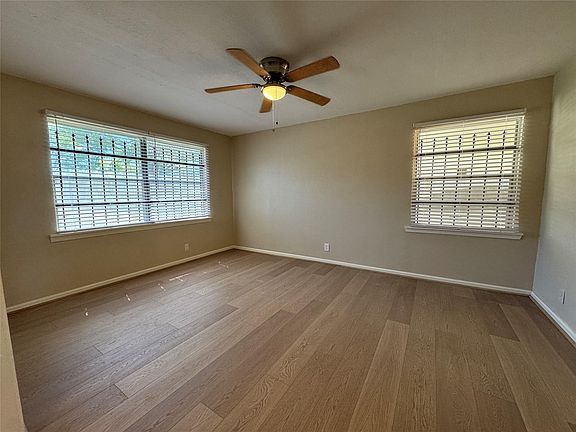 3rd image of 5125 Ricky St