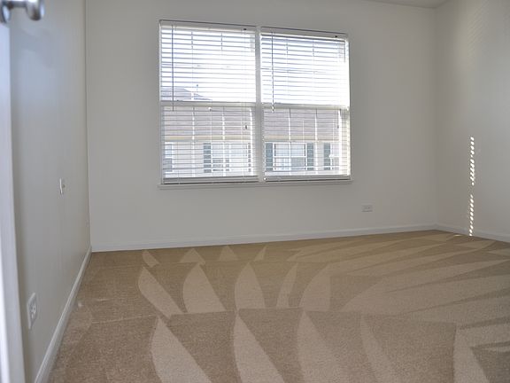 5th image of 2266 Gallant Fox Cir
