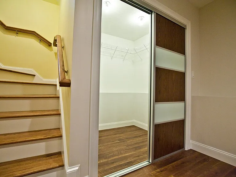 Stairway from basement to first floor