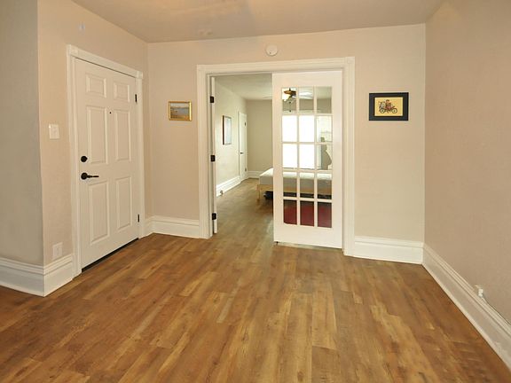 5th image of 1863 N Clarkson St APT 3