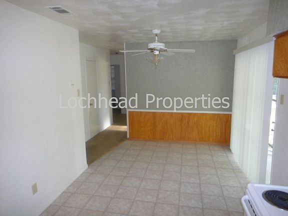 4th image of 2725 Catalina Dr