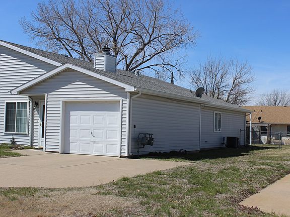 2nd image of 816 Faith Dr
