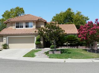 8609 La Pluma Ct, Antelope, CA