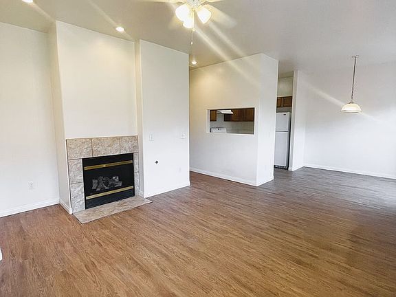 3rd image of 531 Yellow Meadow Ct #A