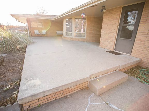 5th image of 111 Seminole Dr